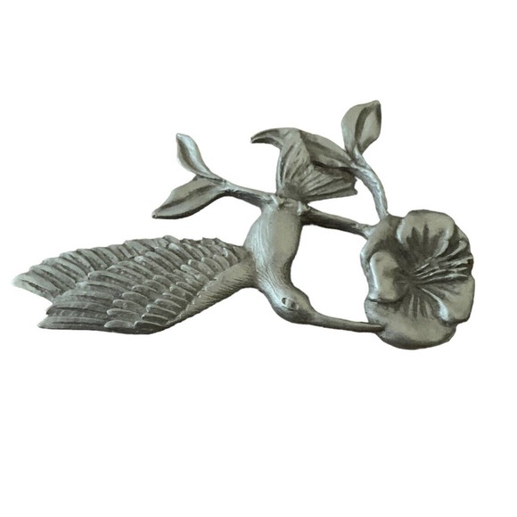 Vintage Hummingbird Brooch Pewter Flower Pin Signed Spoon 3825 Figural Bird 3” - Picture 9 of 10